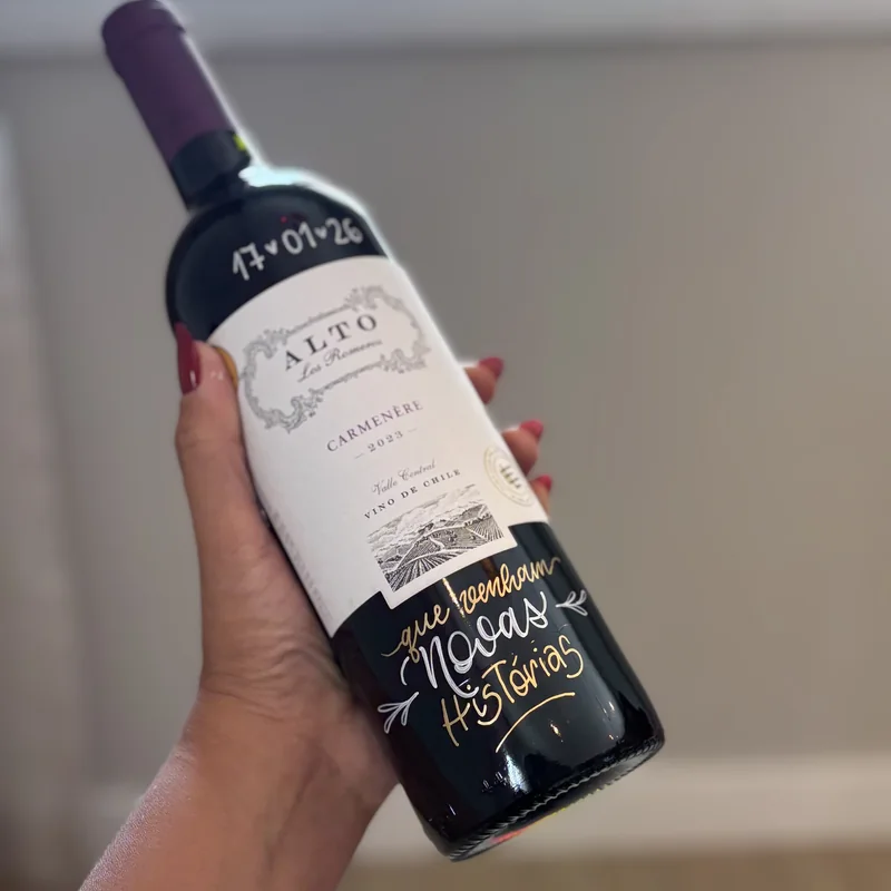 Gravacao rotulo vinho